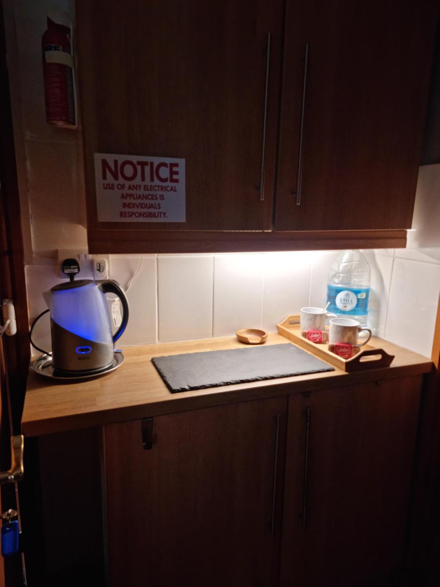 Castle Lodge - Brecon Beacons Accommodation Sennybridge Ngoại thất bức ảnh